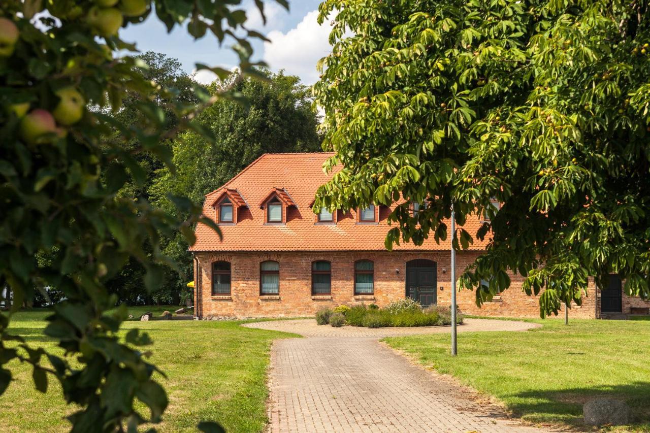 Gaestehaus Baerenhof Barkhagen Экстерьер фото